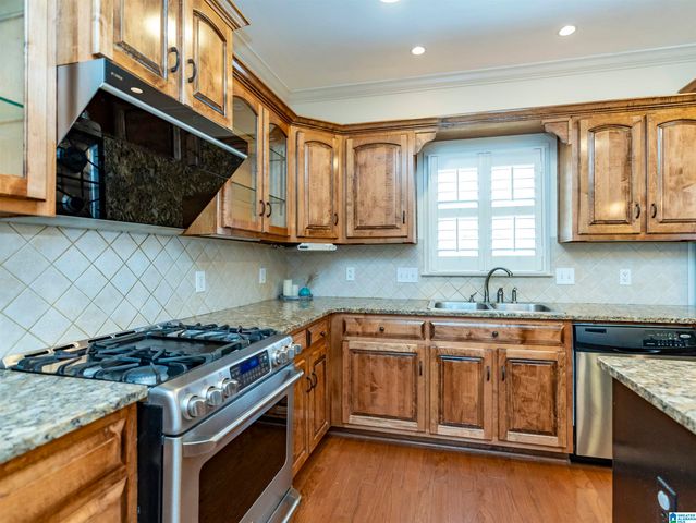 5310 CREEKSIDE PLACE, Hoover, AL 35244