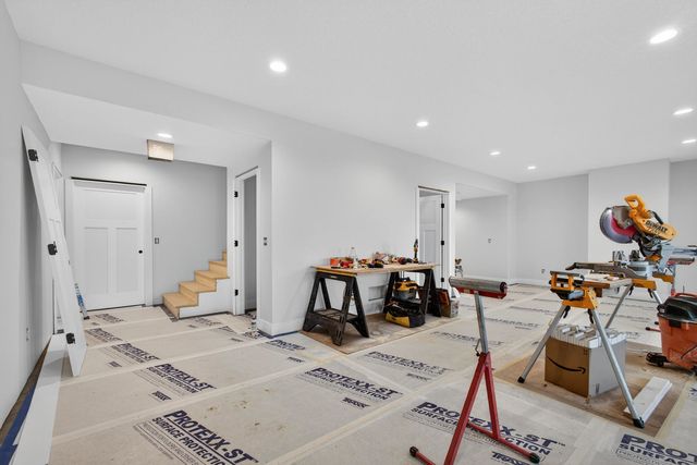 18116 271st Street, Long Grove, IA 52756