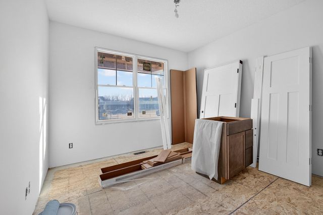 18116 271st Street, Long Grove, IA 52756