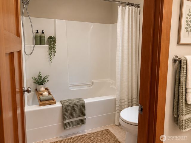 48 E Olympic Palisades Dr, Belfair, WA 98528