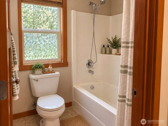 48 E Olympic Palisades Dr, Belfair, WA 98528