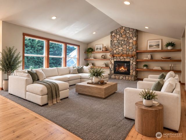 48 E Olympic Palisades Dr, Belfair, WA 98528