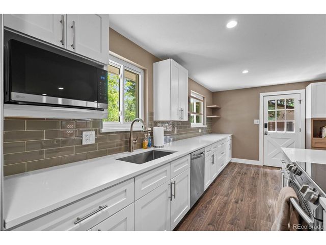 1435 S Zephyr St, Denver, CO 80232
