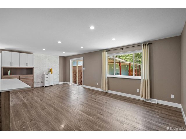 1435 S Zephyr St, Denver, CO 80232