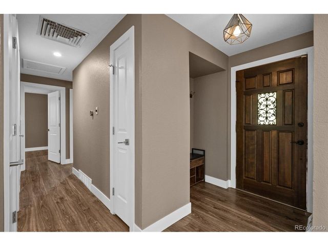 1435 S Zephyr St, Denver, CO 80232