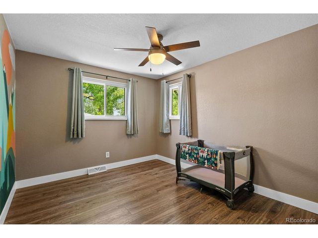 1435 S Zephyr St, Denver, CO 80232