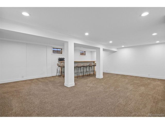 1435 S Zephyr St, Denver, CO 80232