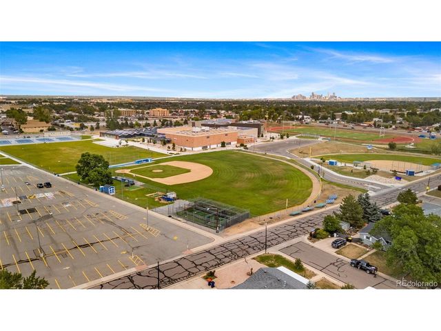 1435 S Zephyr St, Denver, CO 80232