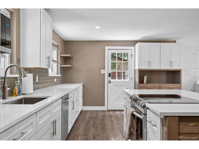 1435 S Zephyr St, Denver, CO 80232