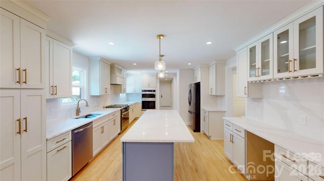 3600 Carmel Road, Charlotte, NC 28226