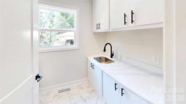 3600 Carmel Road, Charlotte, NC 28226