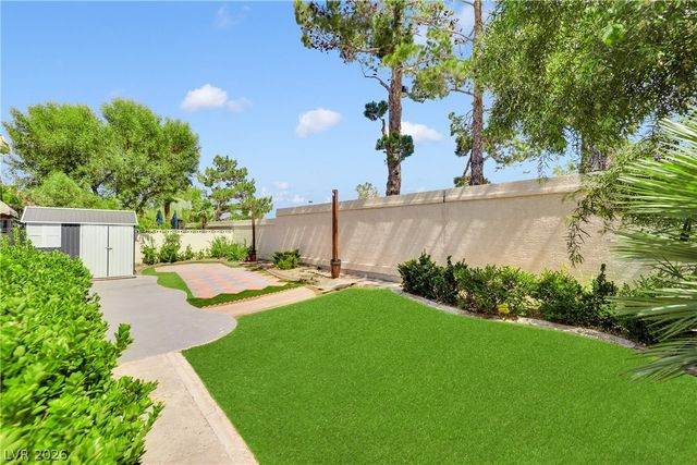 2024 Scenic Sunrise Drive, Las Vegas, NV 89117