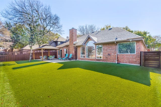 2704 Wind Ridge, Mckinney, TX 75072