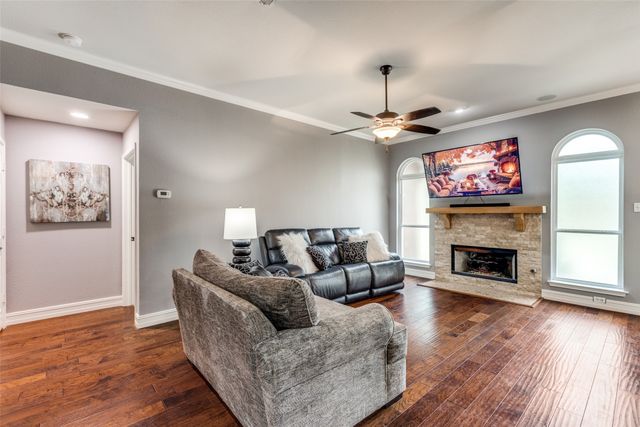 2704 Wind Ridge, Mckinney, TX 75072