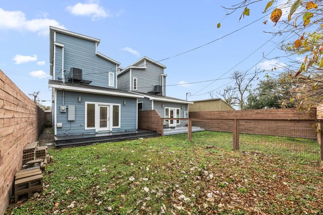 317 E 35th Street A, Houston, TX 77018