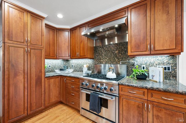 3182 Vichy Ave, Napa, CA 94558