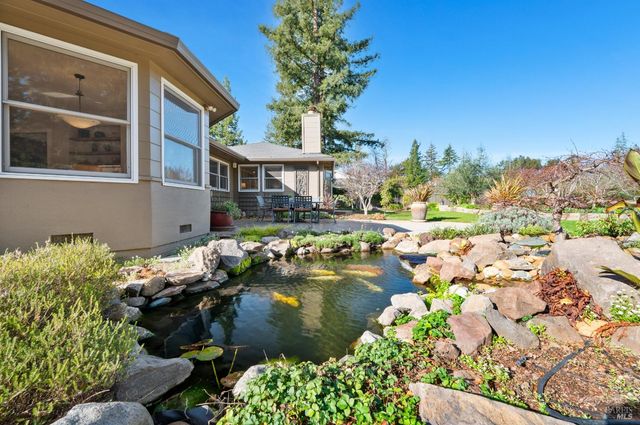 3182 Vichy Ave, Napa, CA 94558