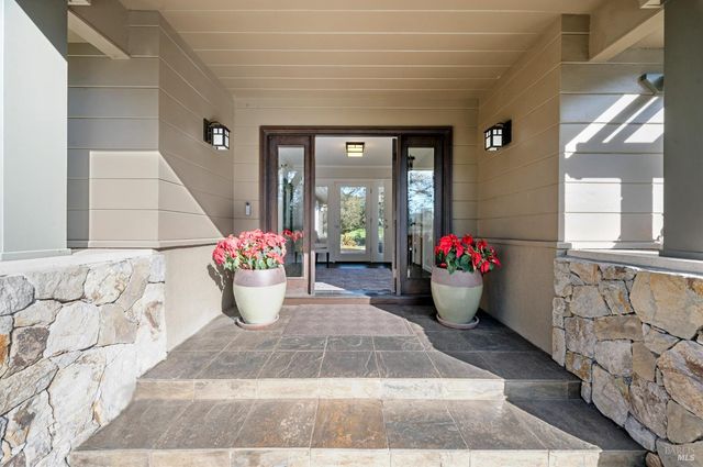 3182 Vichy Ave, Napa, CA 94558