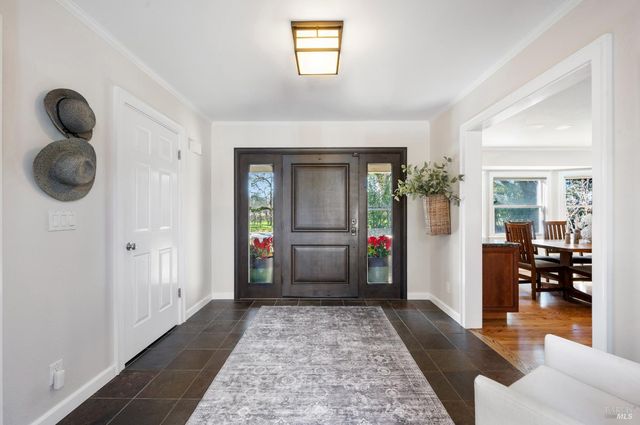 3182 Vichy Ave, Napa, CA 94558