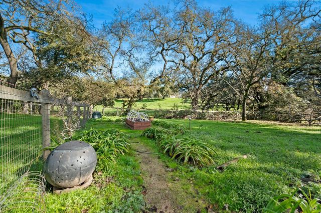 3182 Vichy Ave, Napa, CA 94558