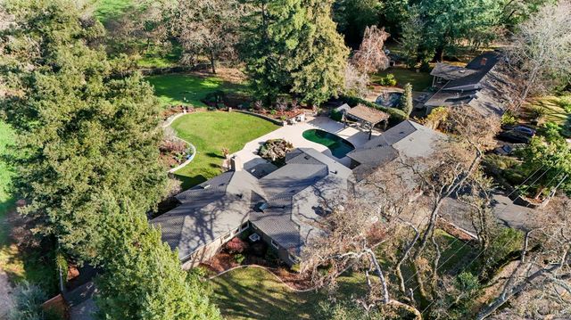 3182 Vichy Ave, Napa, CA 94558