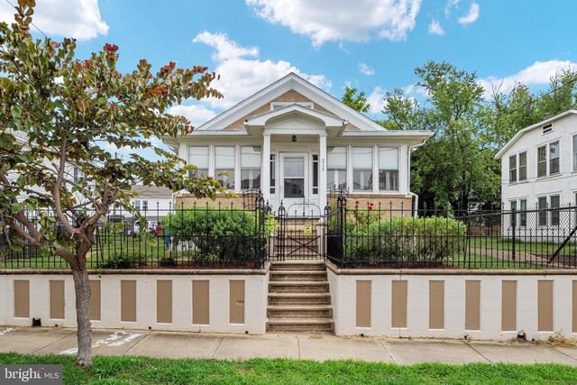 215 POTOMAC AVE, Quantico, VA 22134