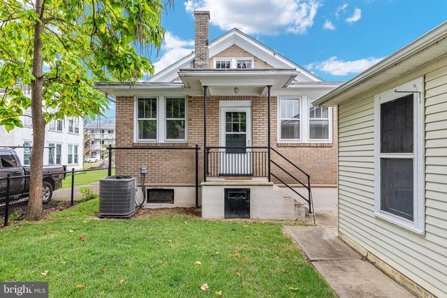 215 POTOMAC AVE, Quantico, VA 22134