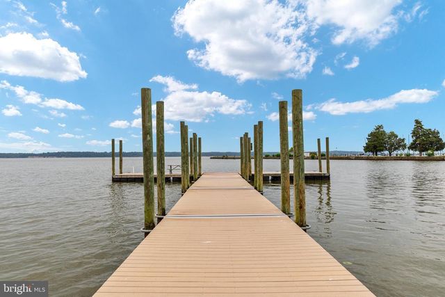 215 POTOMAC AVE, Quantico, VA 22134