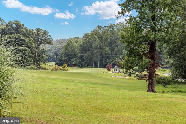 215 POTOMAC AVE, Quantico, VA 22134