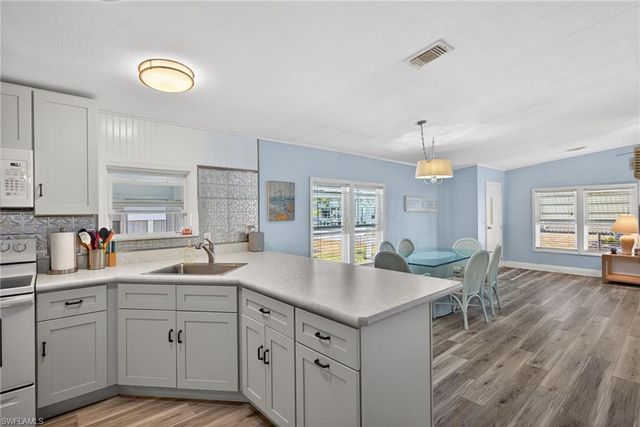 16225 Asheboro CT, Fort Myers, FL 33908