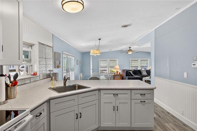 16225 Asheboro CT, Fort Myers, FL 33908