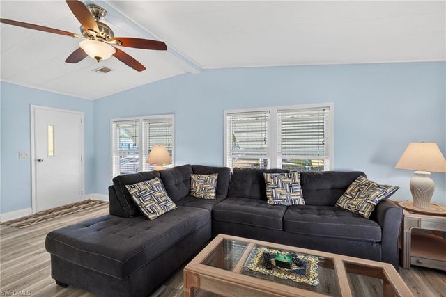 16225 Asheboro CT, Fort Myers, FL 33908