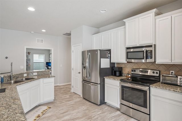 6601 BOULDER RUN LOOP, Wesley Chapel, FL 33545