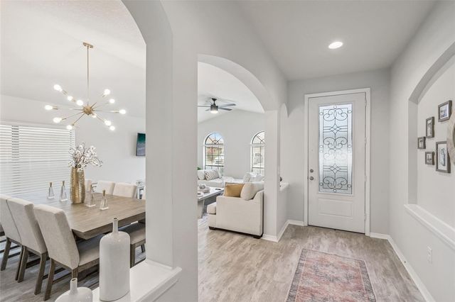 6601 BOULDER RUN LOOP, Wesley Chapel, FL 33545