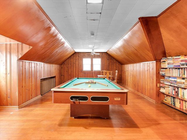 4952 N Bernard Street, Chicago, IL 60625