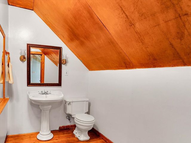 4952 N Bernard Street, Chicago, IL 60625