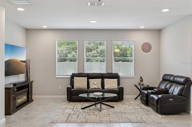 2591 CEDAR SHAKE COURT, Oviedo, FL 32765