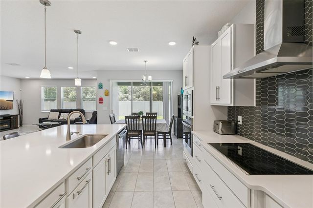 2591 CEDAR SHAKE COURT, Oviedo, FL 32765