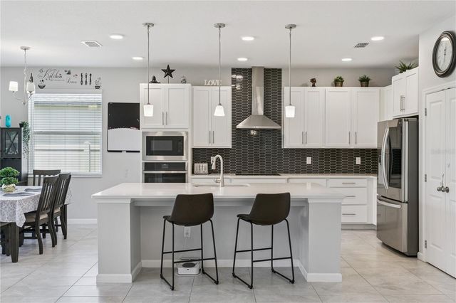 2591 CEDAR SHAKE COURT, Oviedo, FL 32765