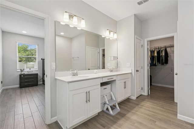 2591 CEDAR SHAKE COURT, Oviedo, FL 32765