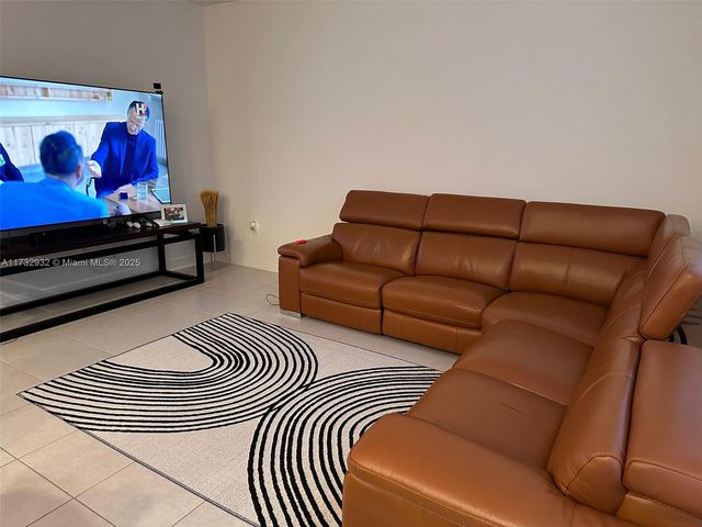 12961 SW 230th St, Miami, FL 33170