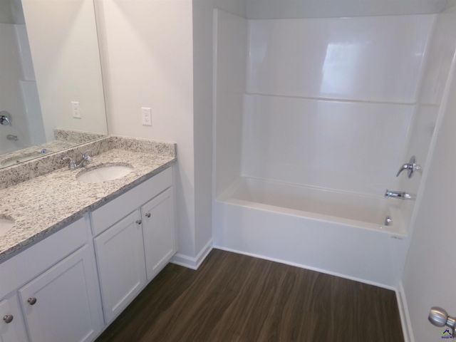 410 NW Oakwood Drive, Milledgeville, GA 31061