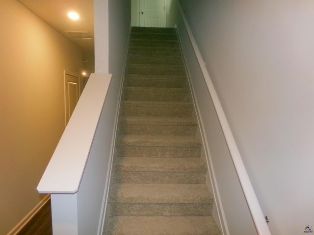 410 NW Oakwood Drive, Milledgeville, GA 31061