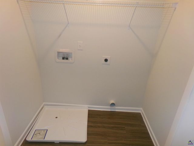 410 NW Oakwood Drive, Milledgeville, GA 31061