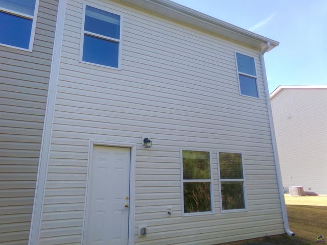 410 NW Oakwood Drive, Milledgeville, GA 31061