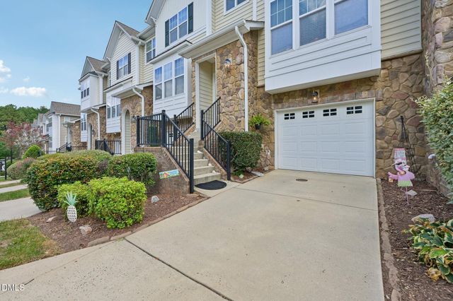 6134 Braidwood Court, Raleigh, NC 27612