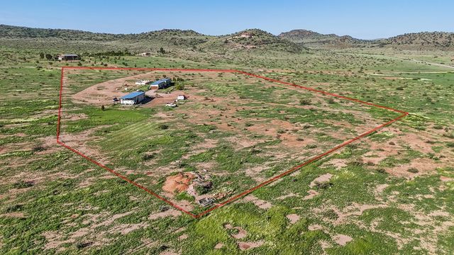 205 Mano Prieto Road, Fort Davis, TX 79734