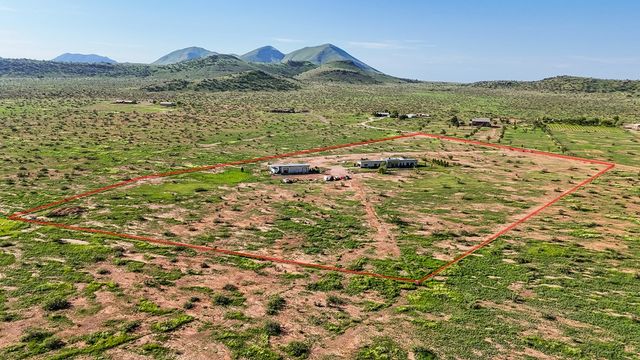 205 Mano Prieto Road, Fort Davis, TX 79734