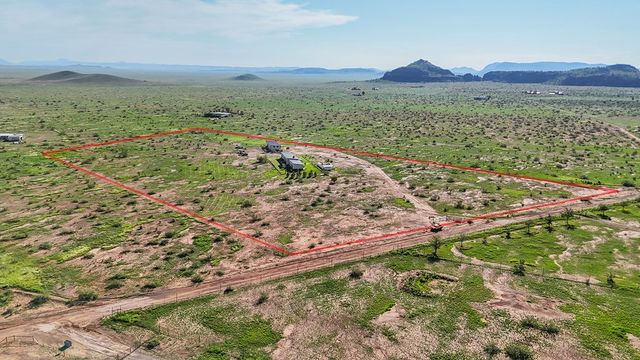 205 Mano Prieto Road, Fort Davis, TX 79734