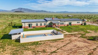 205 Mano Prieto Road, Fort Davis, TX 79734